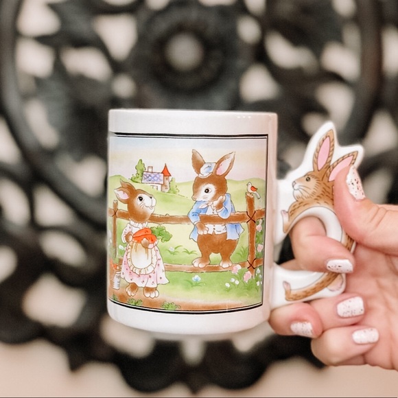 Vintage Peter Cottontail Rabbit Bunny Handle Coffee Mug - Picture 1 of 12